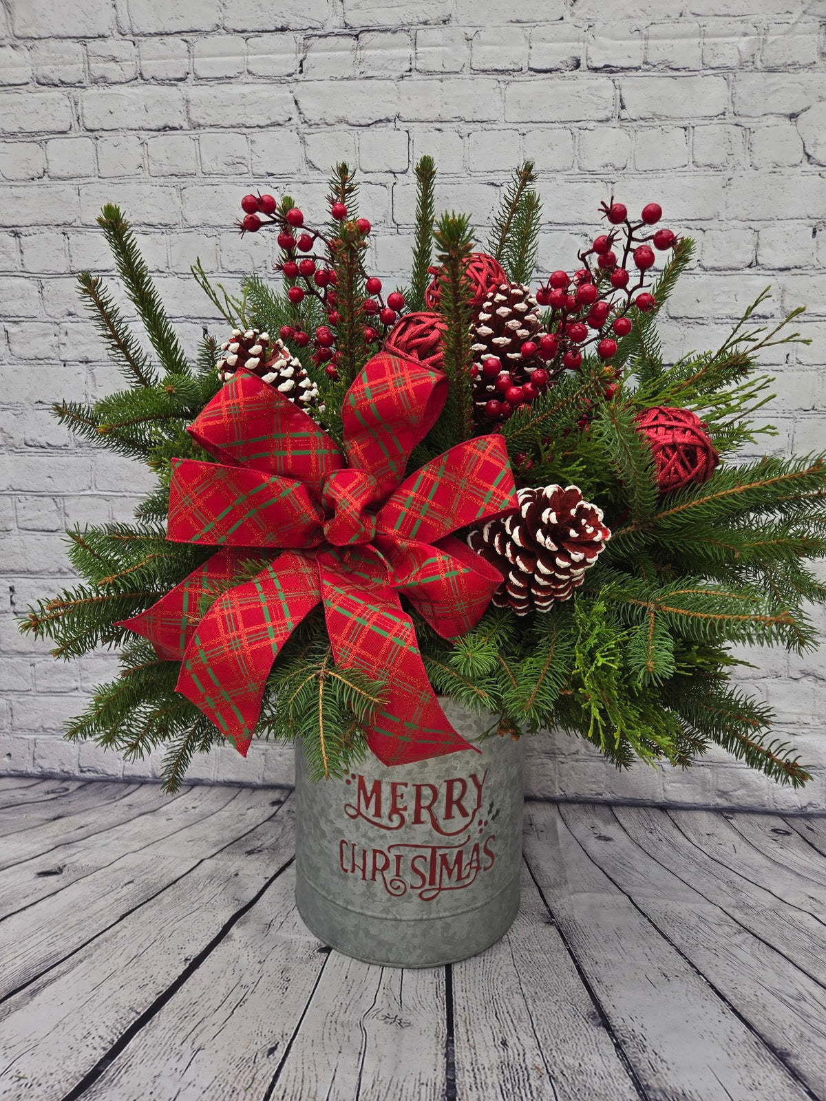 Merry Christmas Tin Workshop Sunday, Nov 15, 2pm